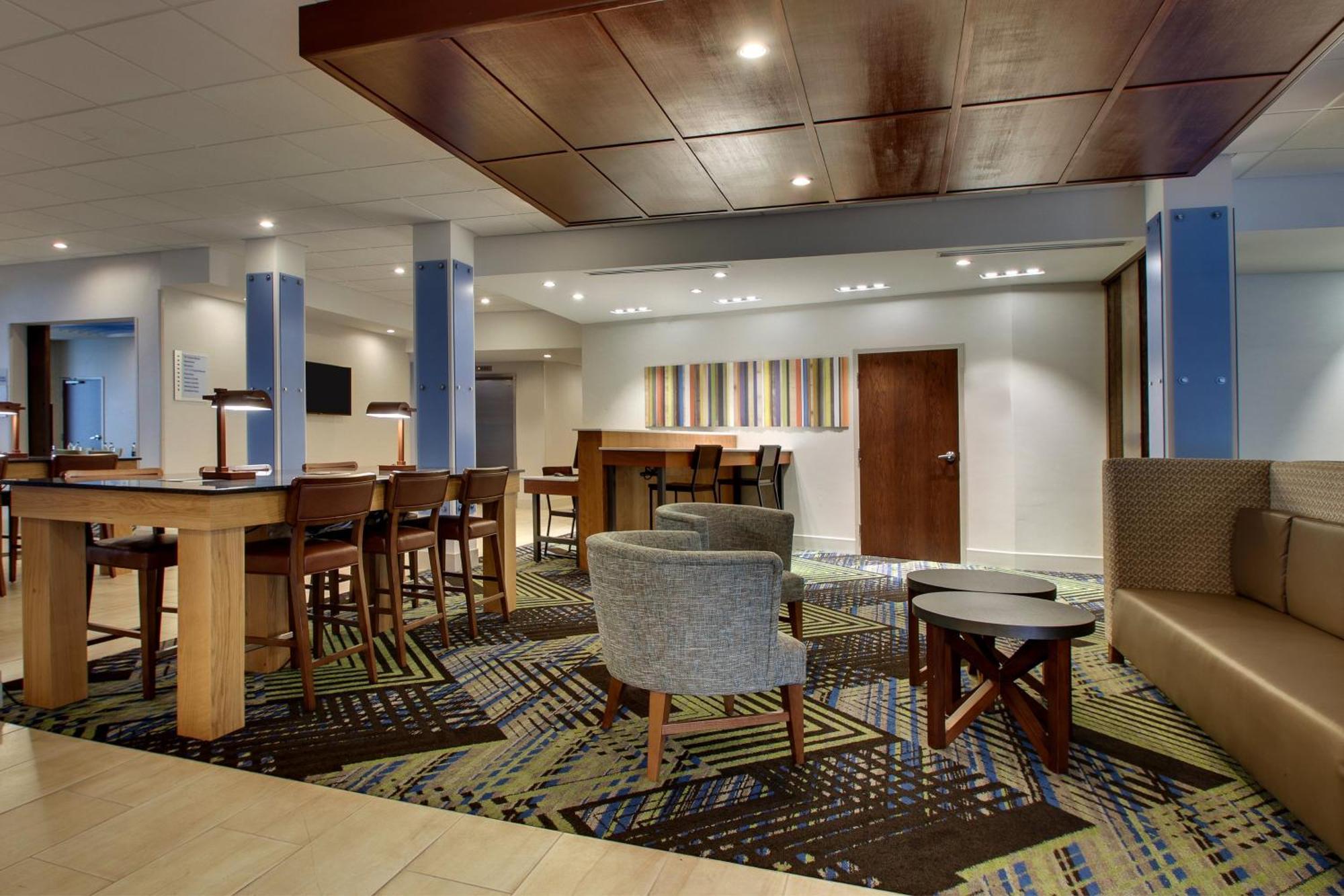 Holiday Inn Express & Suites Mt Sterling North, An Ihg Hotel Mount Sterling Exteriör bild